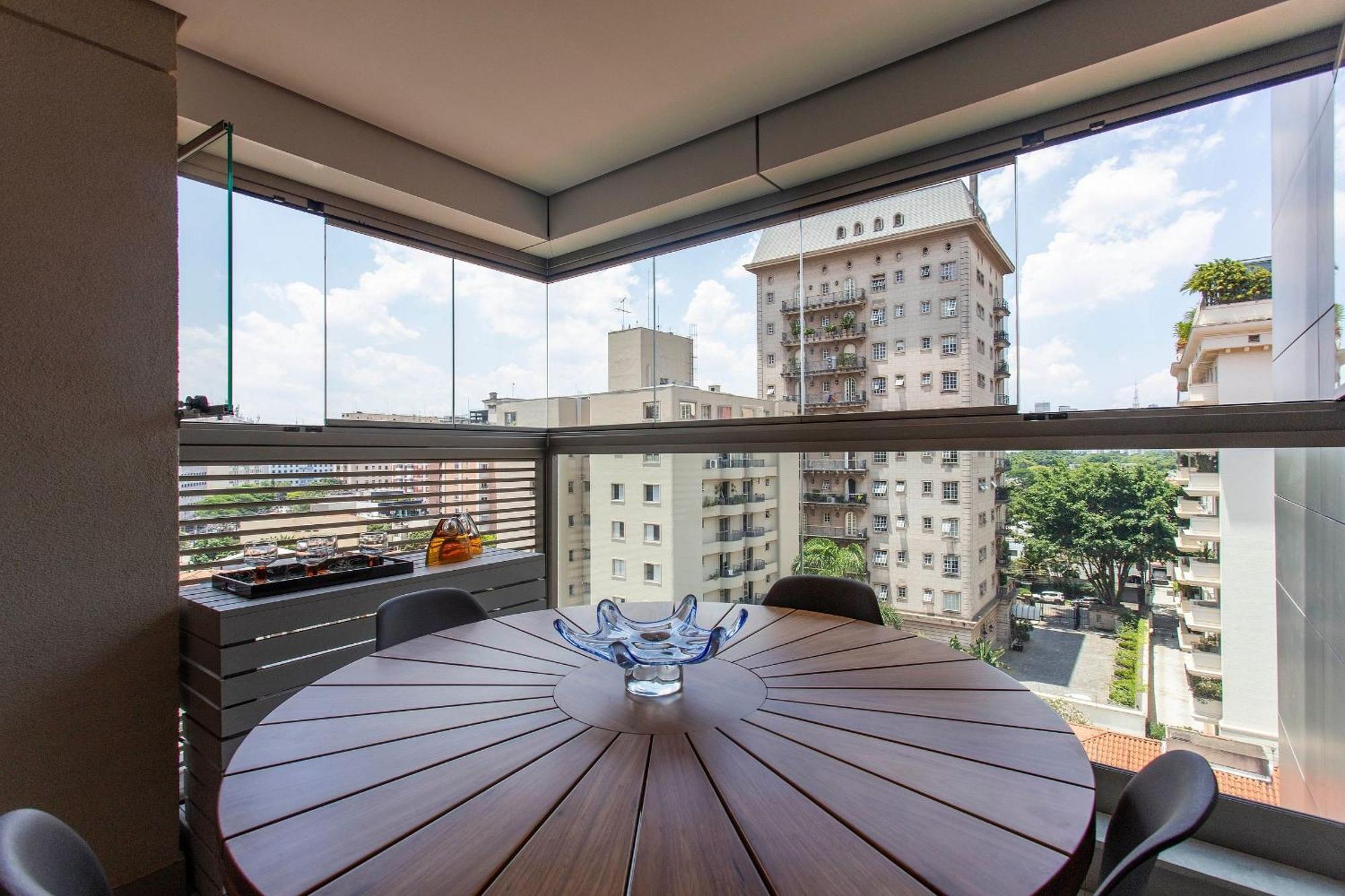 Oliveira Dias Apartment
