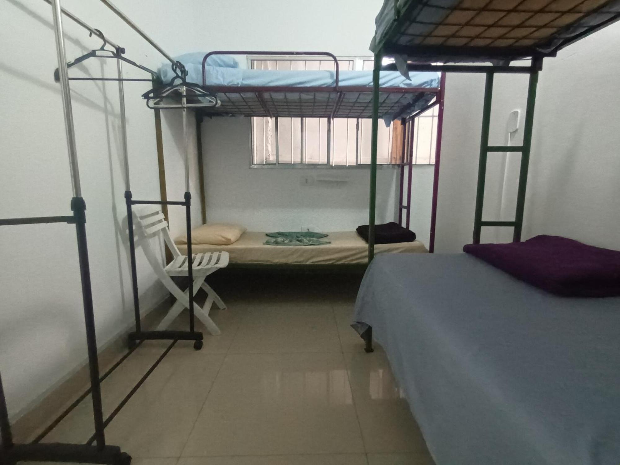 Hostel Girassol Madalena *