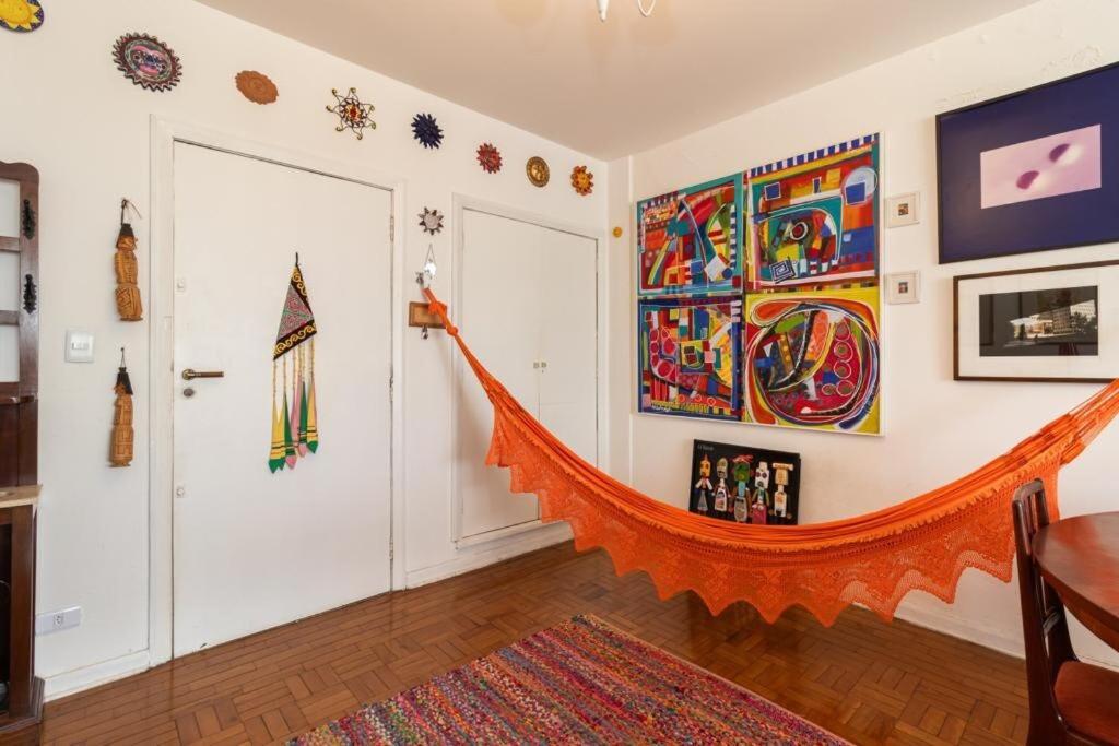 Apartamento Cinesala - Sp: Beautiful, Well Located, With Air Conditioner São Paulo