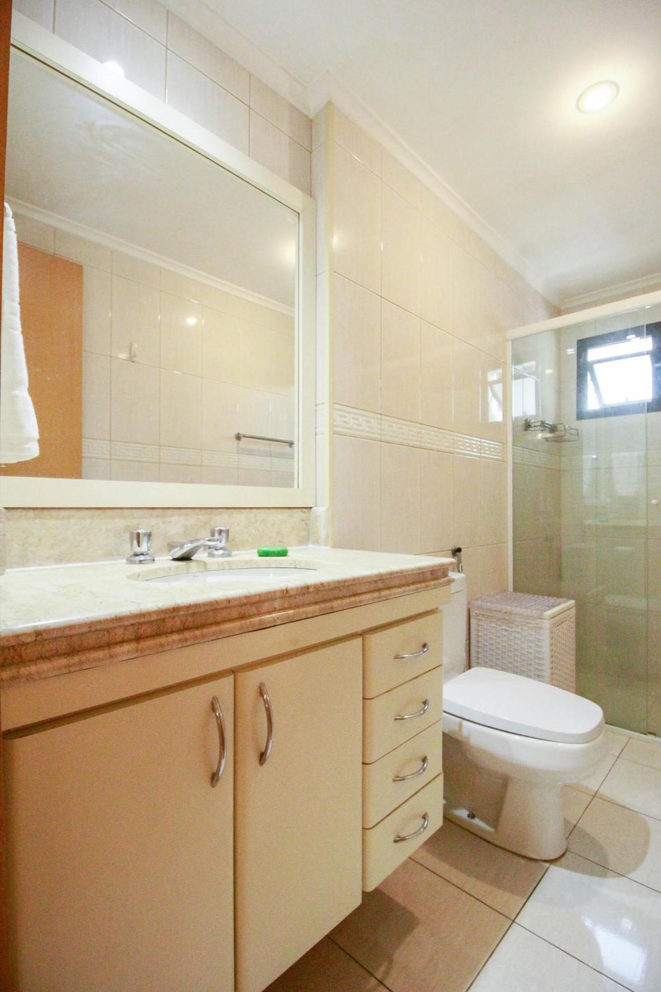 Apartamento Duplex Place Vendome! Moema, 58m2, Amplo, Conforto, Luxo! Servicos, Estacionamento, Internet, Metro! *