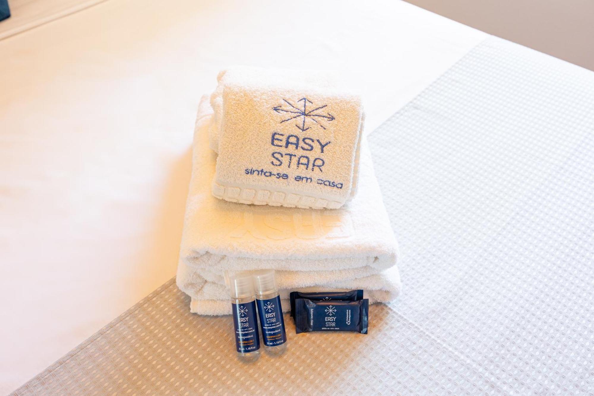 Easy Star - Belo Apto Com 1 E Varanda - Ii01i