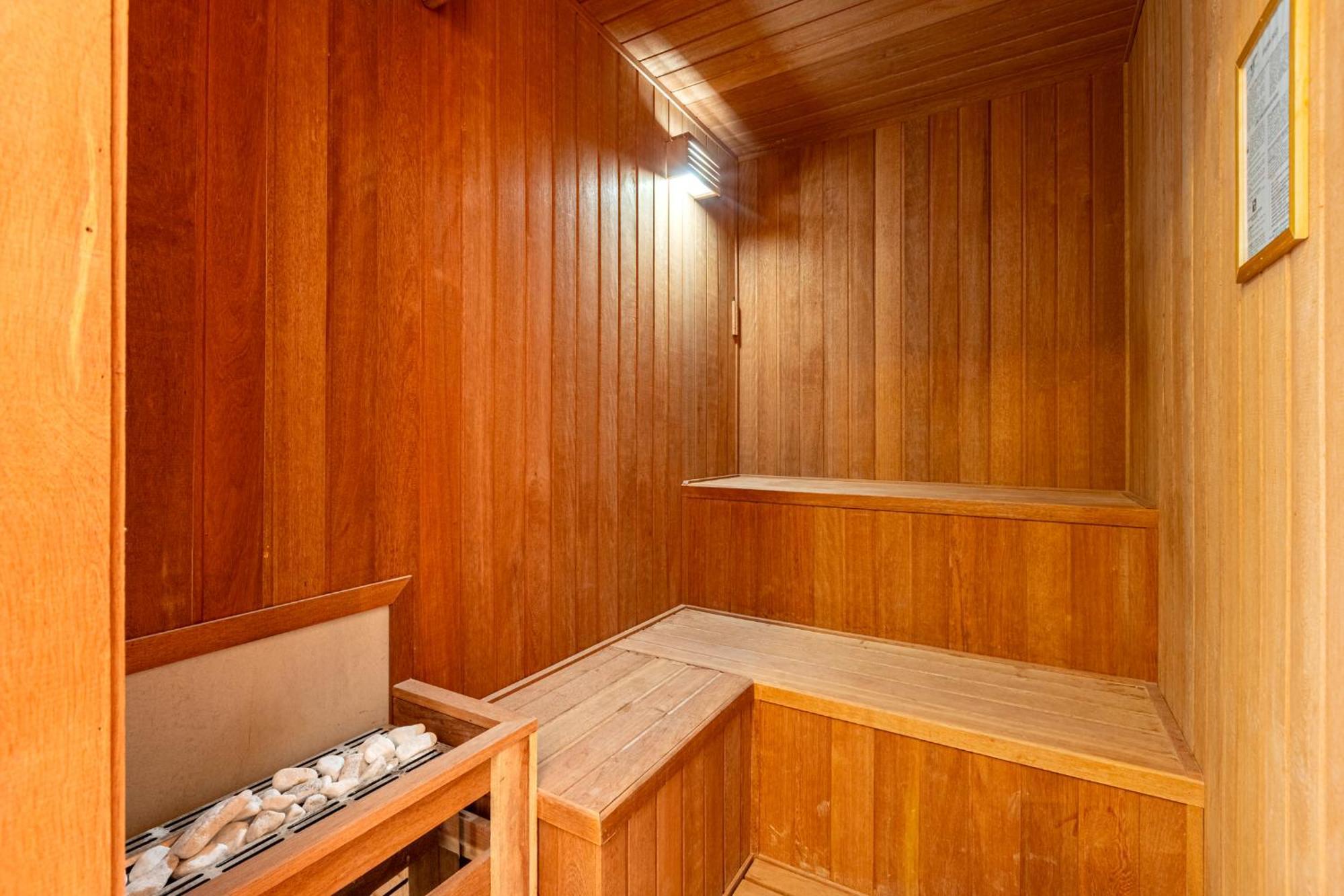 Apartamento Easy Star - Belo Apto Com 1 E Varanda - Ii01i