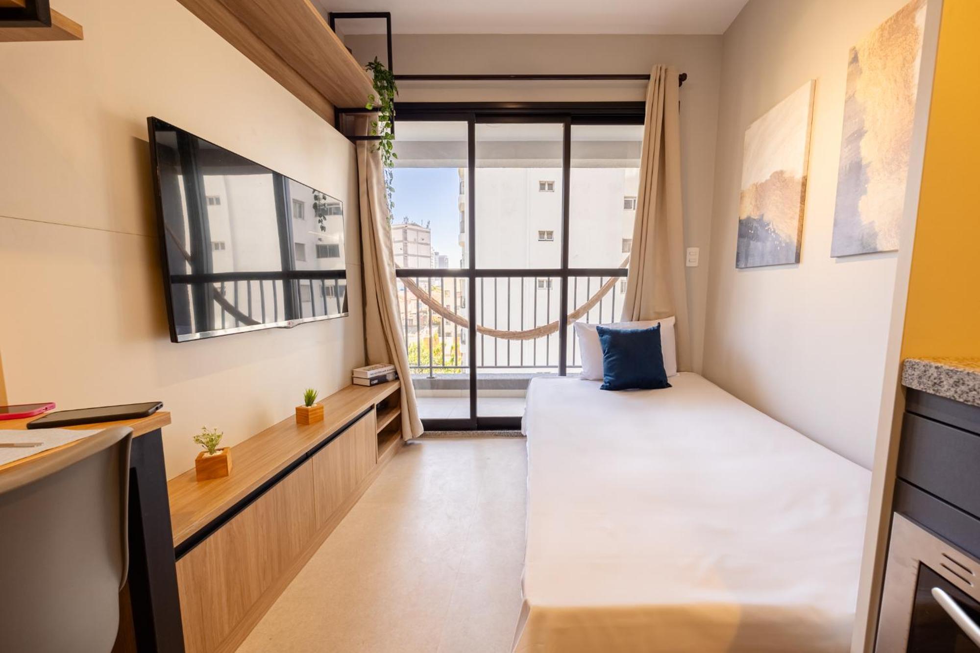 Easy Star - Belo Apto Com 1 E Varanda - Ii01i
