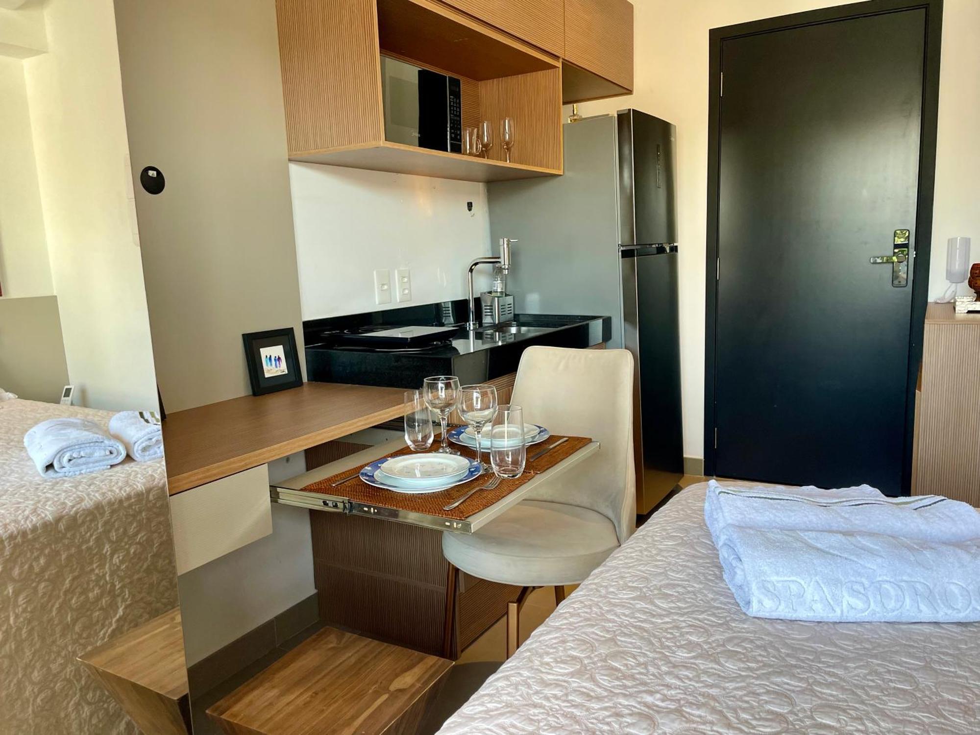 Oscar Freire Com Varanda Apartment