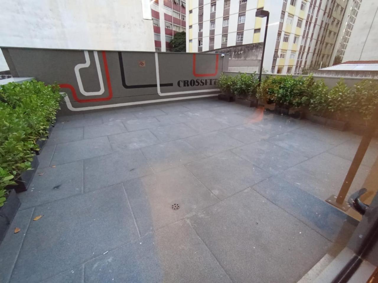 Completo Consolacao-perto Avenida Paulista Apartment