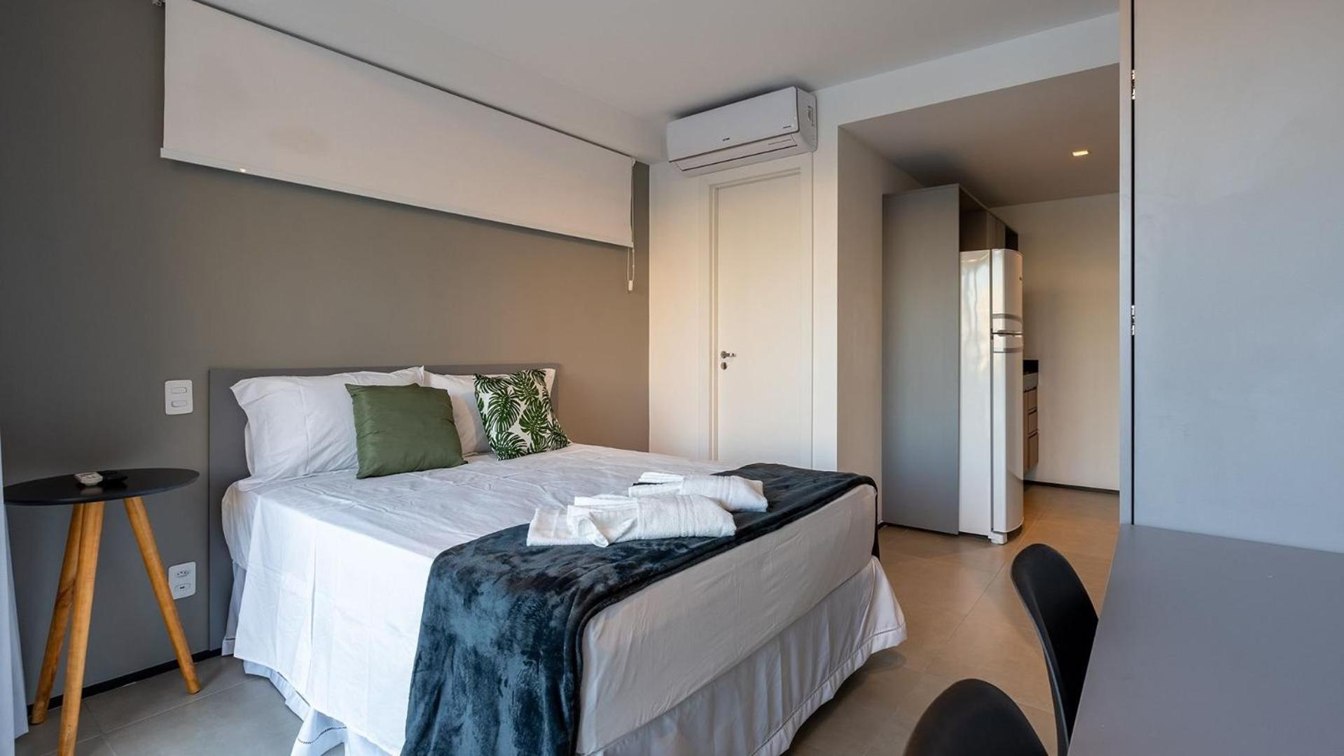 By Dabra House: Completos Em Moema Em Frente Ao Shopping Ibirapuera Casa de férias *