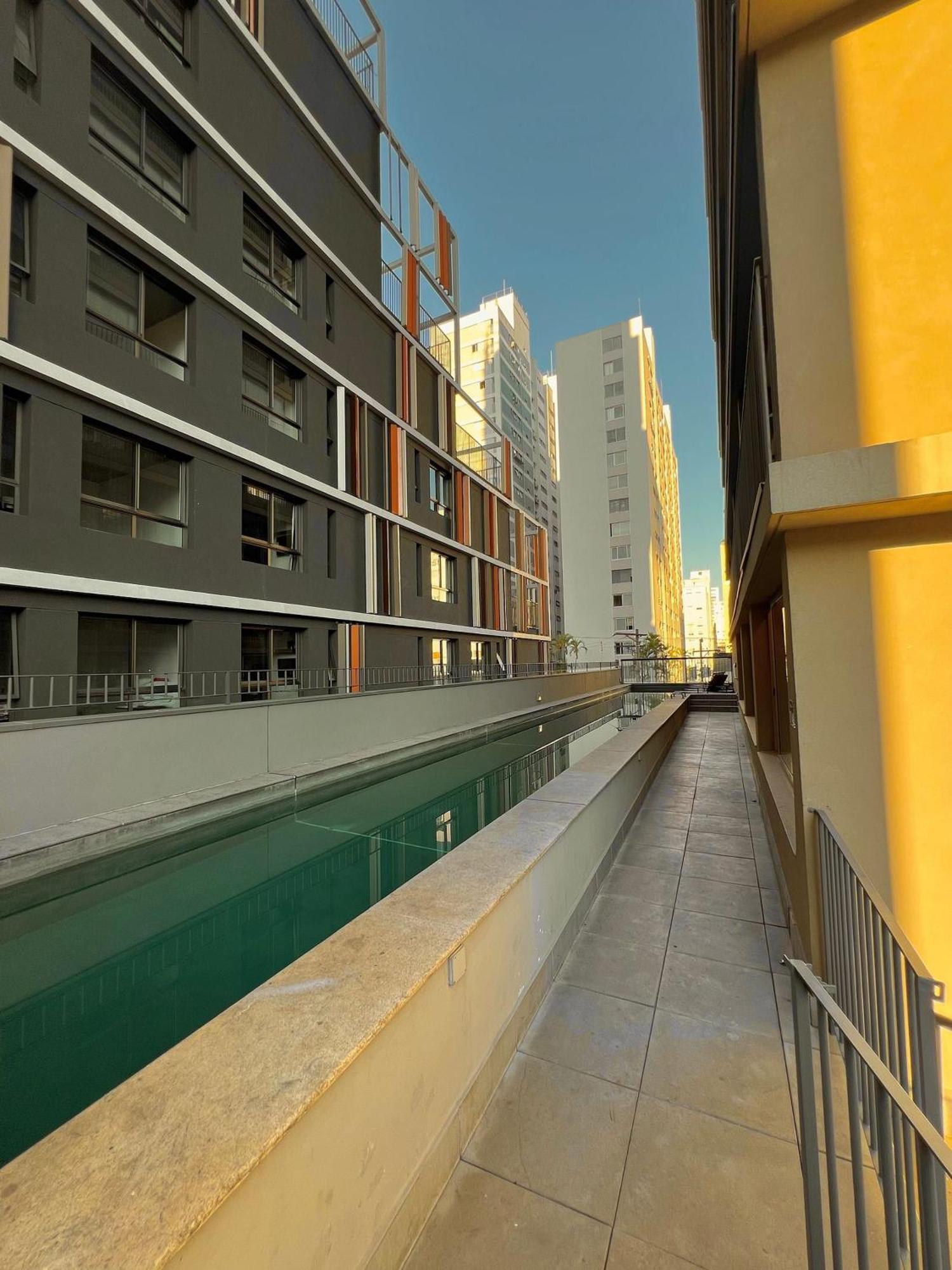 1902 Vnma - Jardins - Proximo Oscar Freire *