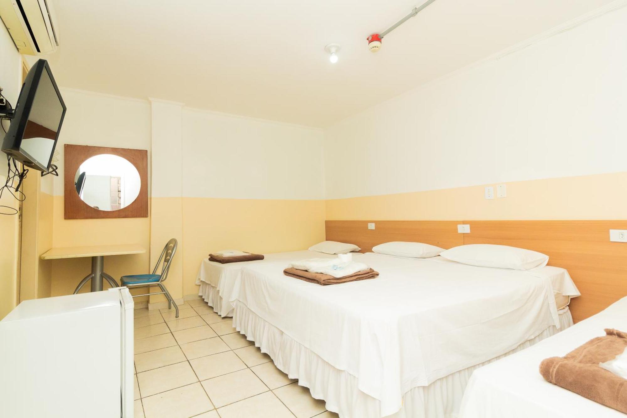 Ourinhos - Centro De - Proximo 25 De Marco E Bras Hotel