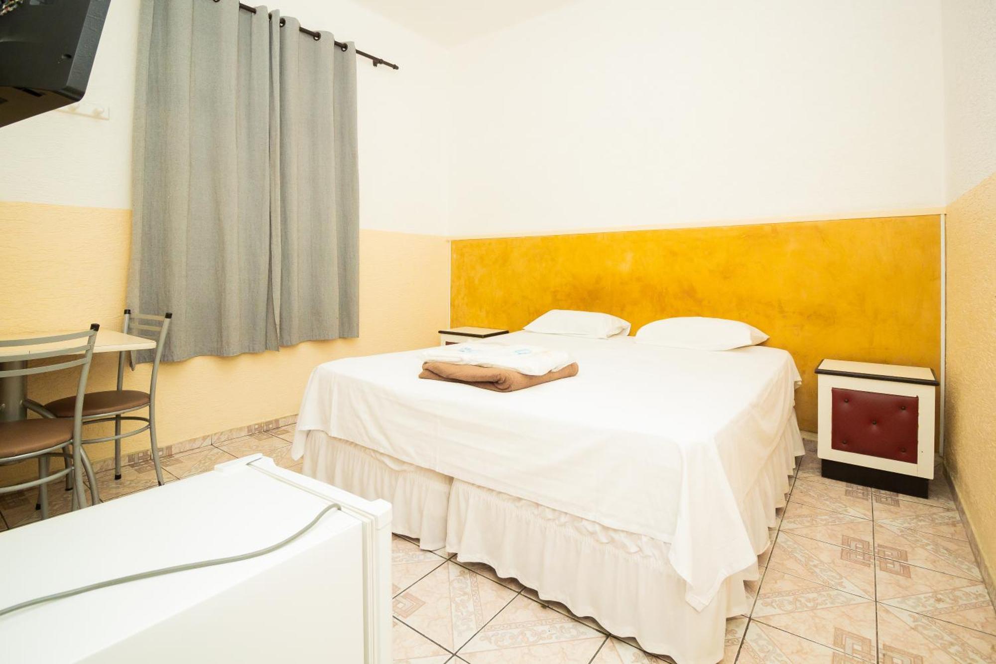 Hotel Ourinhos - Centro De - Proximo 25 De Marco E Bras