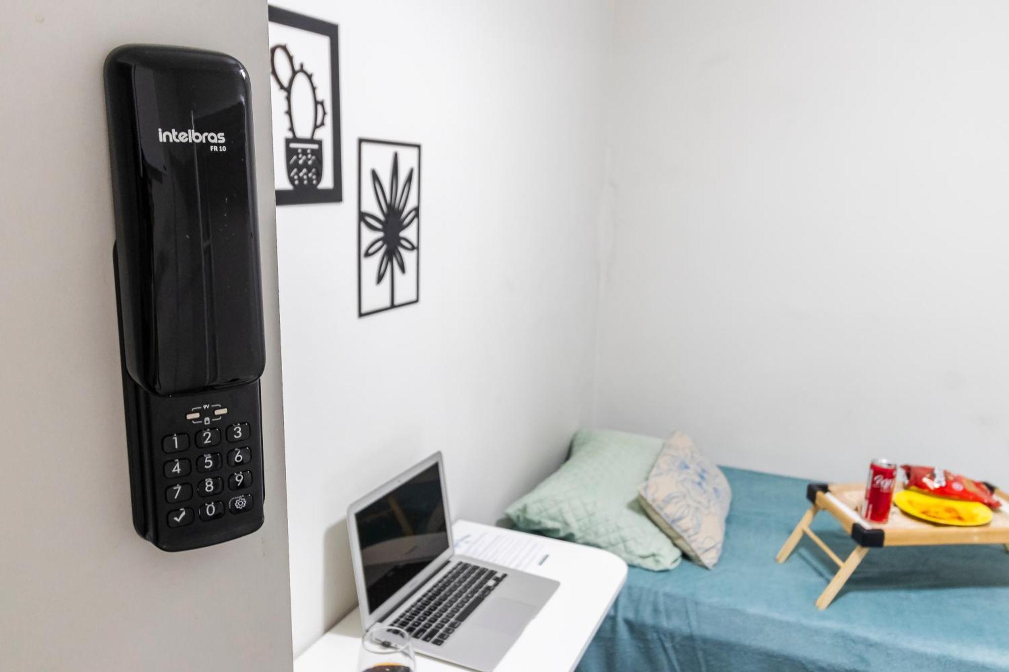 Albergue Domus Garden - Hostel, E Coliving
