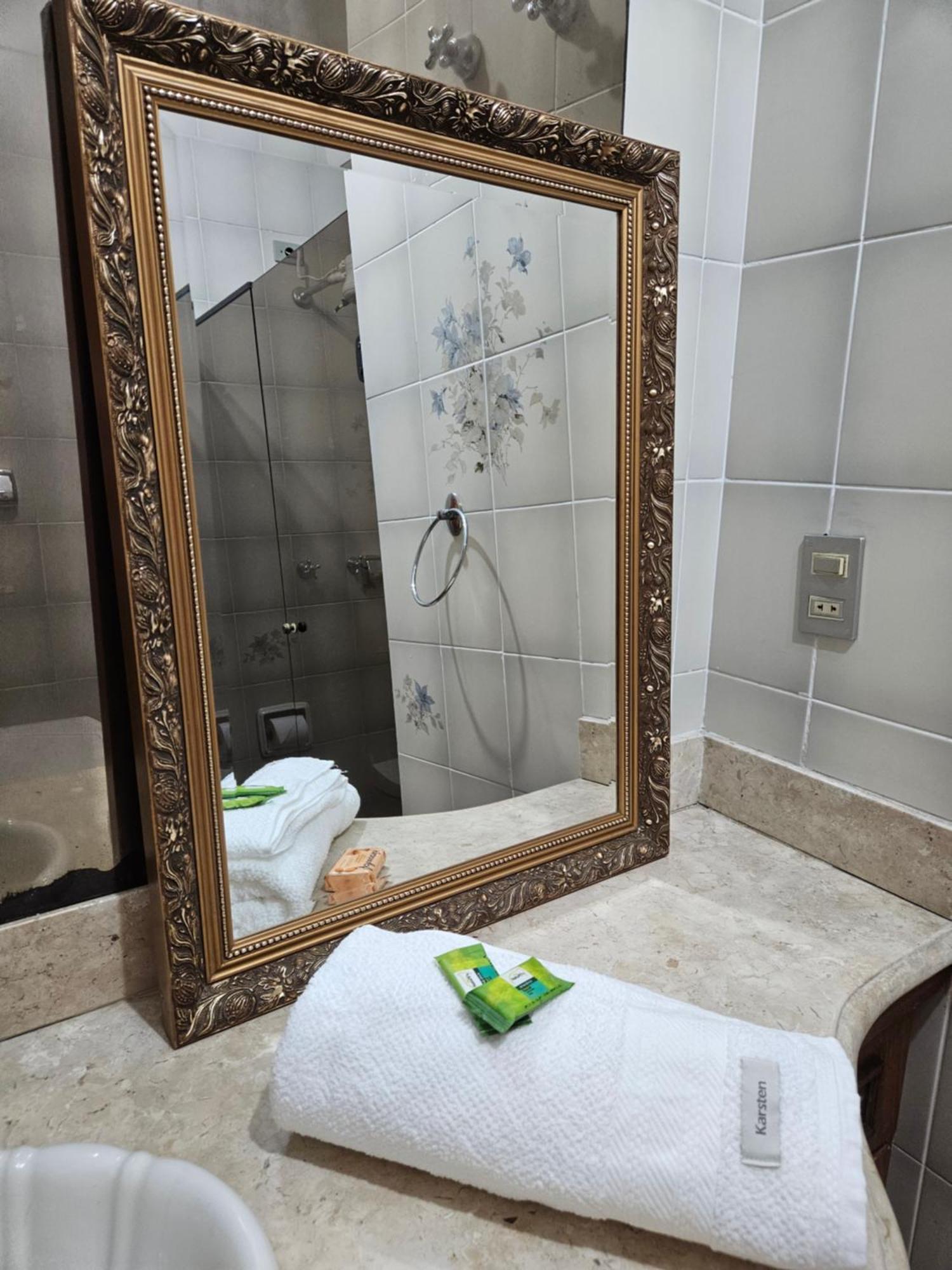 Charmosa E Ampla Homestay Sao Paulo