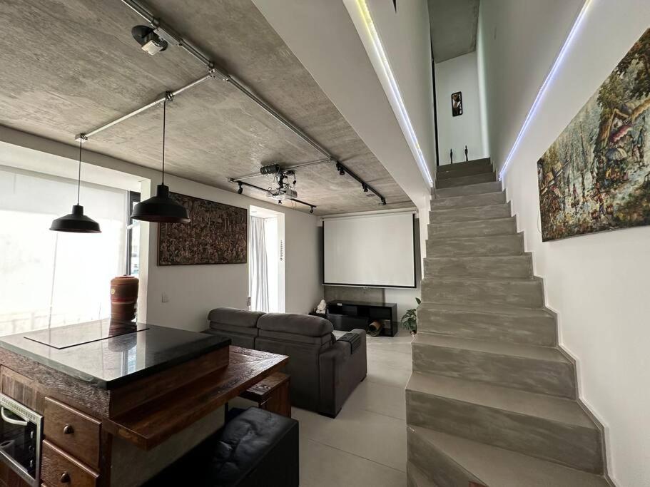 Duplex *