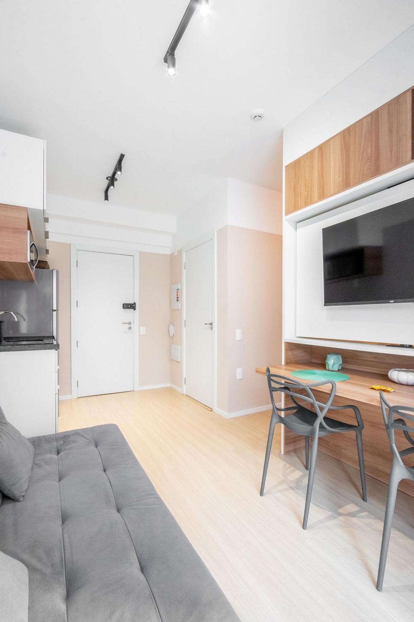 Completos Ao Lado Do Metro, Madalena Holiday home *