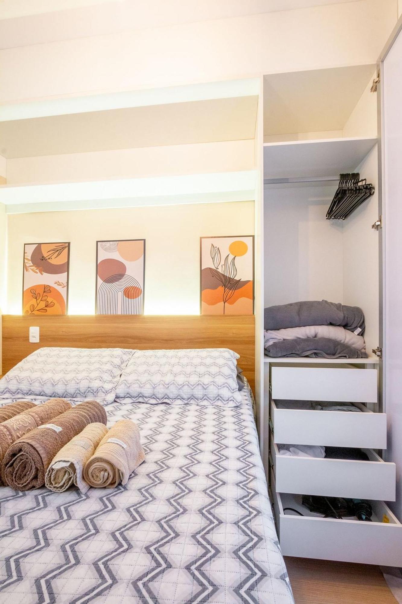 Completos Ao Lado Do Metro, Madalena Holiday home *