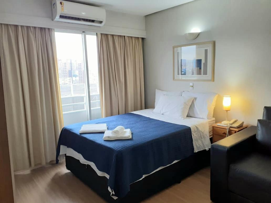 Apartamento Apto Com Linda Vista - Em Frente Allianz Parque Com Estacionamento