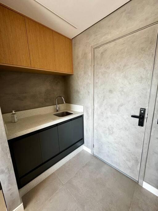 Lindo Loft Olimpia Com Vaga De Garagem *