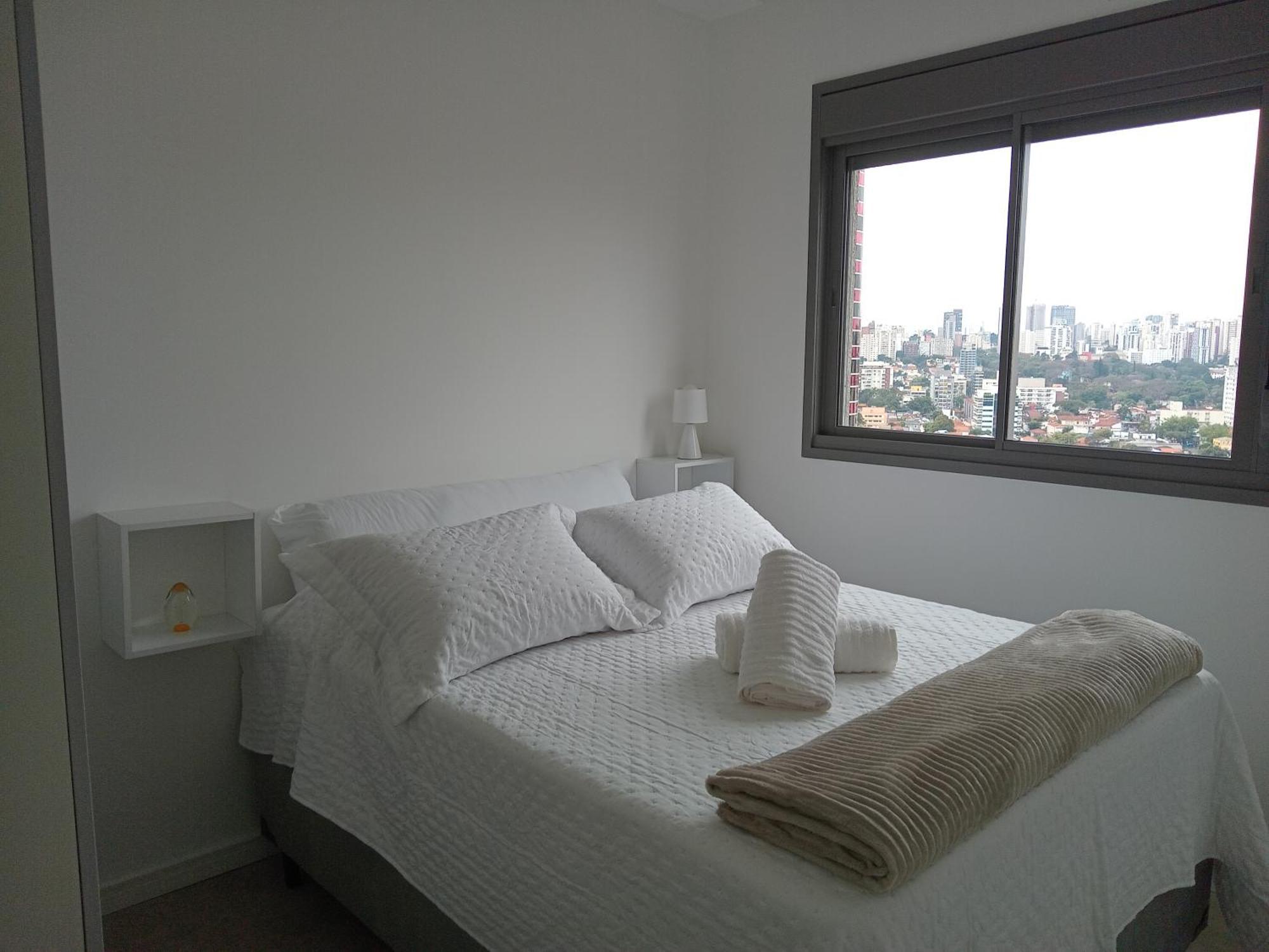 Pinheiros Faria Lima, Proximo Madalena Apartamento *