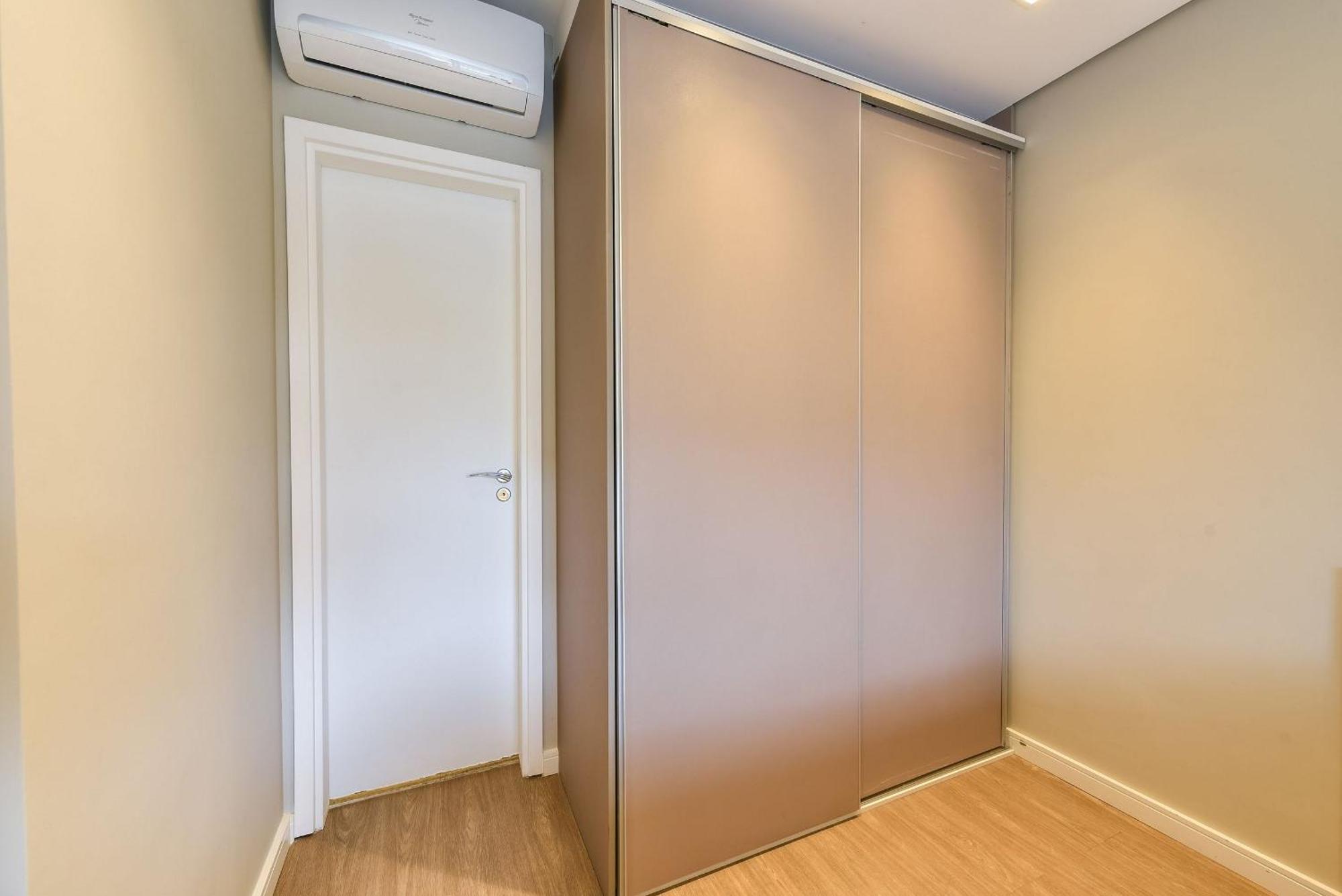 Eo4 Alto Padrao Com Garagem Para Sua Tranquilidade * Sao Paulo