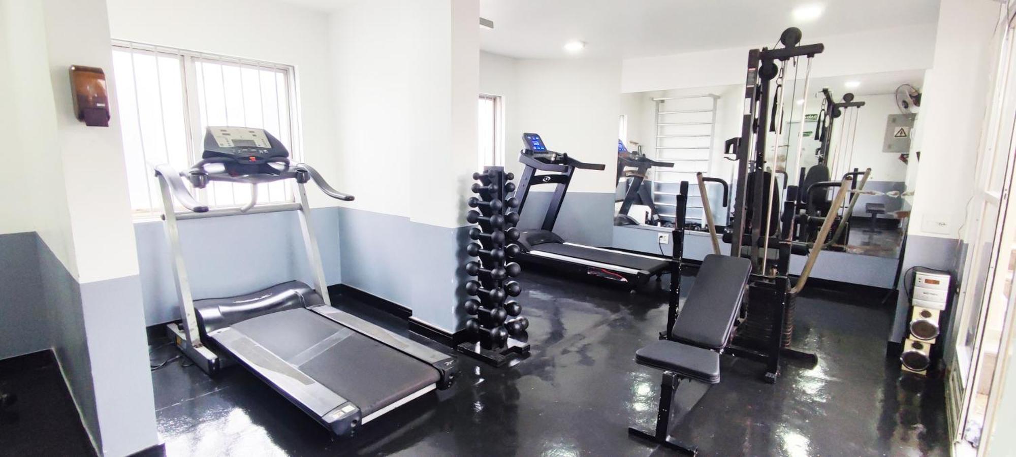 Apartamento Flat 3 Pessoas Com Garagem, Piscina, Academia E Lavanderia