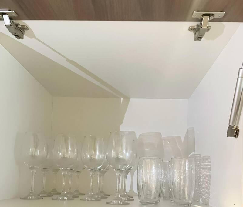 Aura Living - No Brooklin Apartment