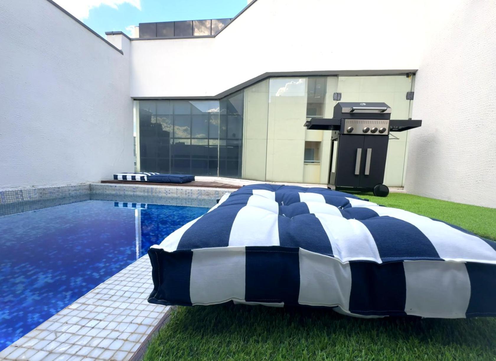 Cobertura Triplex Com Cinema Na Piscina No Itaim Bibi Apartment