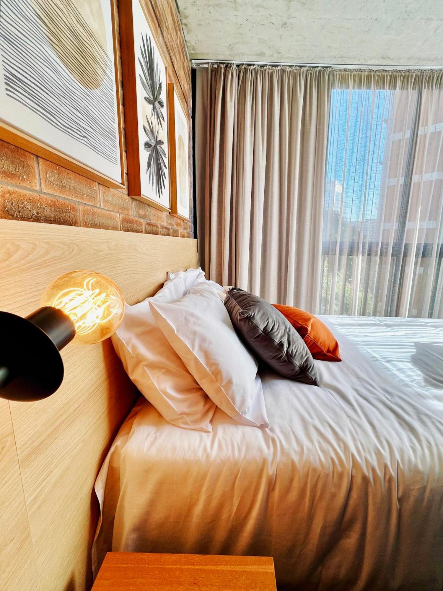 Housi Faria Lima Apartment