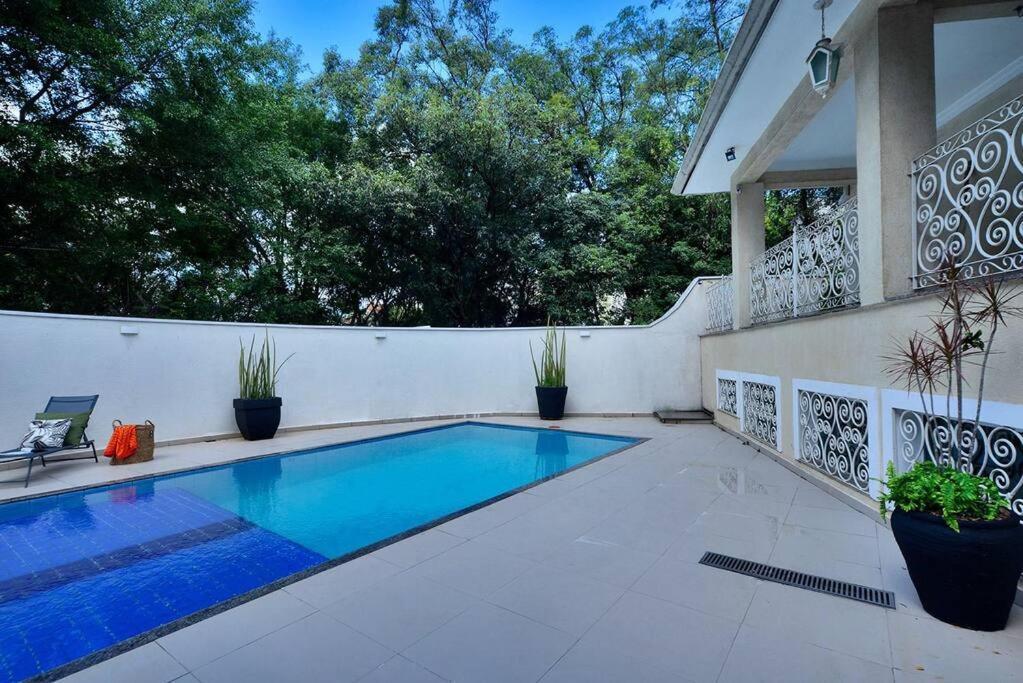 Mansao Com Piscina Casa de férias *