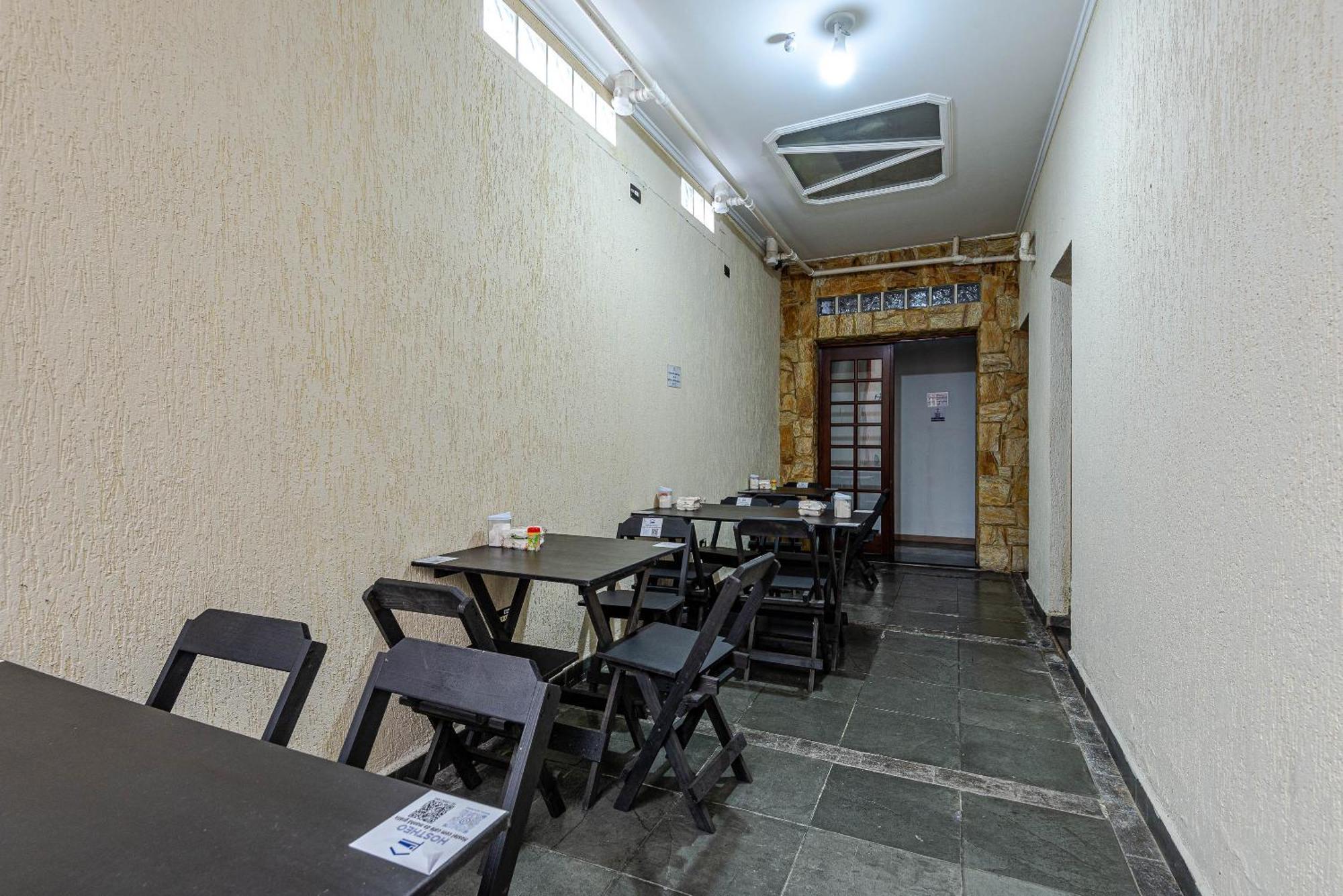 Acomodação com café da manhã  Hostheo Liberdade