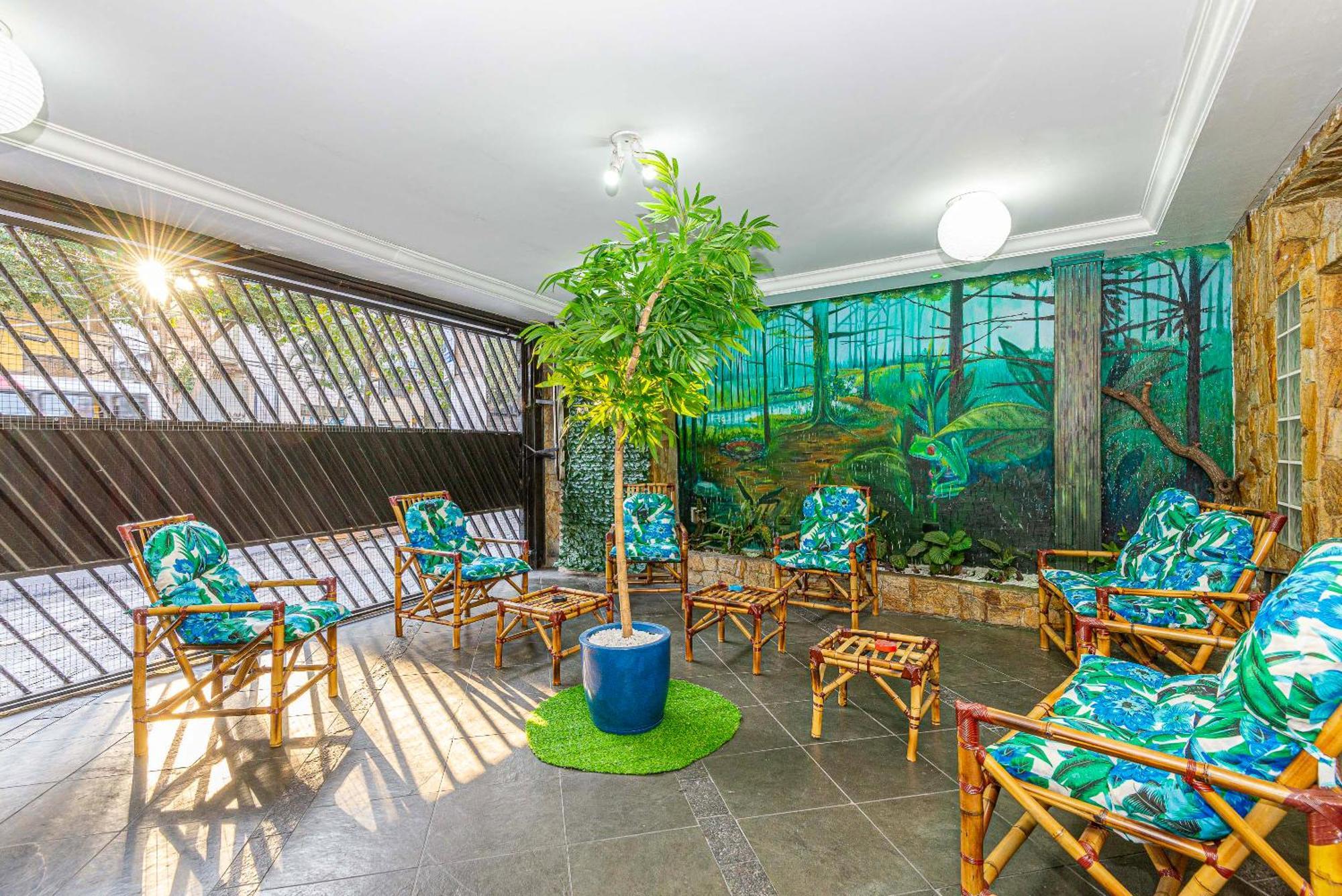 Hostheo Liberdade Bed & Breakfast *