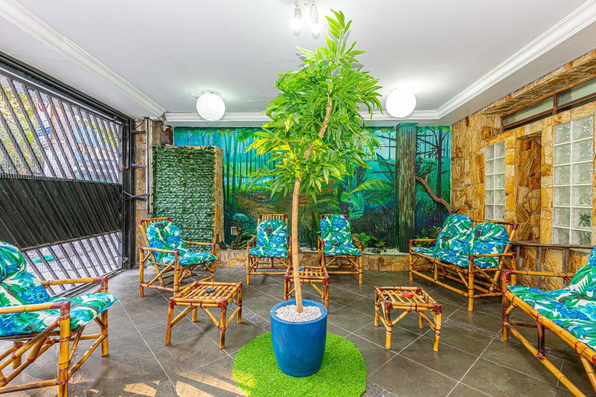 Hostheo Liberdade Bed & Breakfast