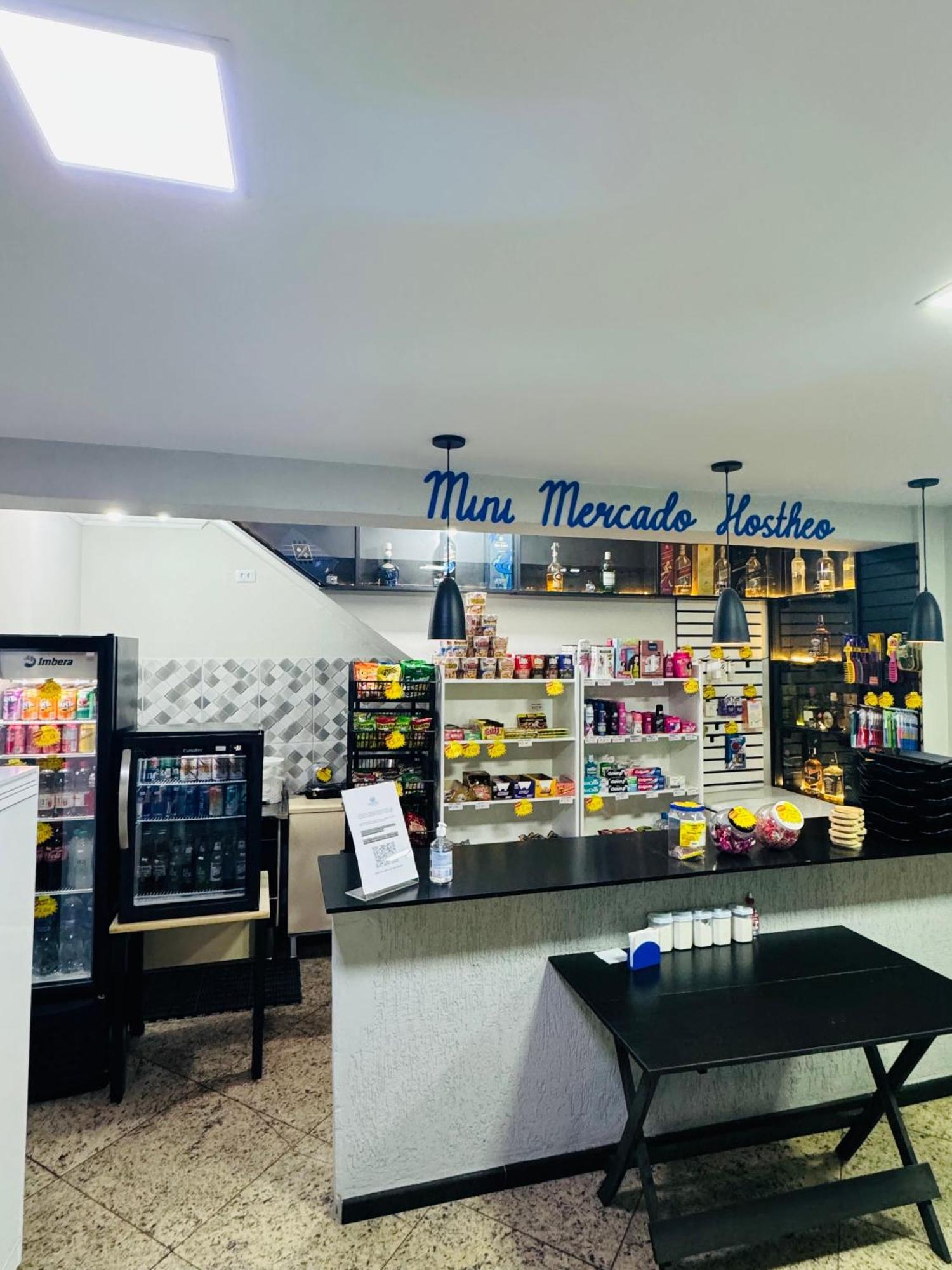 Acomodação com café da manhã  Hostheo Liberdade *