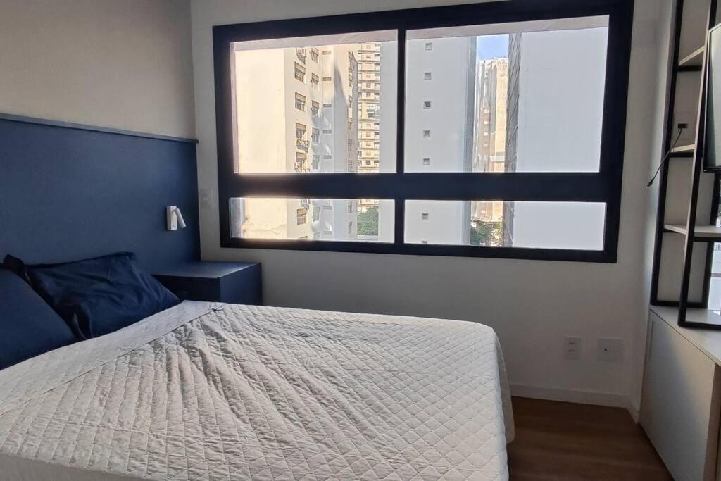 Moderno Em Pinheiros - Alves Guimaraes, Oscar Freire, Reboucas * São Paulo