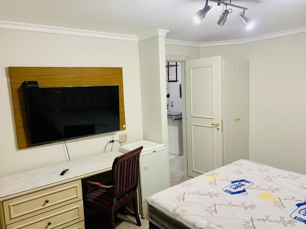 Ap Jardins C/ Garagem Cd 81 Apartamento