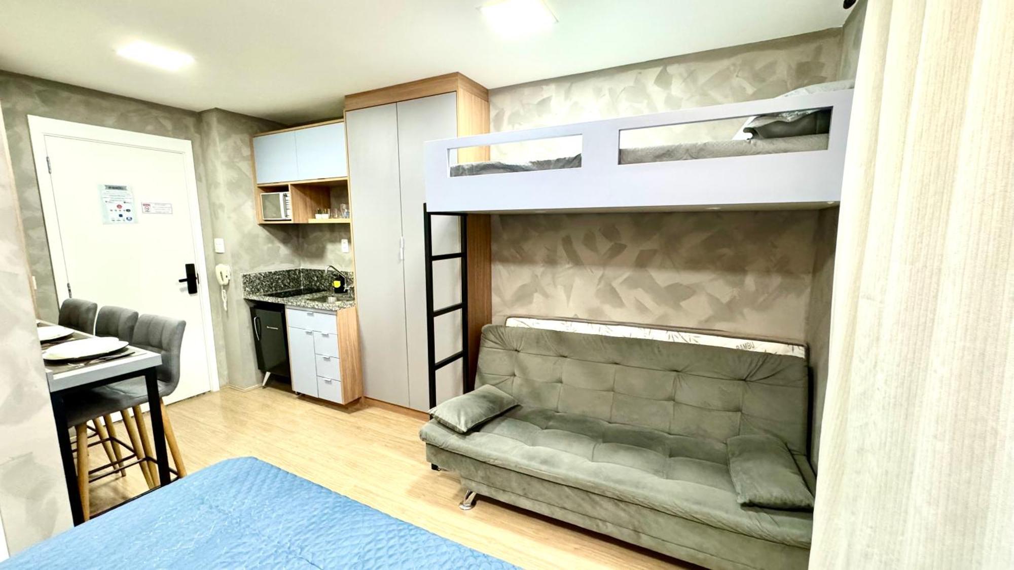 Apartamento Encantador Em Frente Ao Metro Bras ! - Rua Coronel Mursa, 56 - Bras *