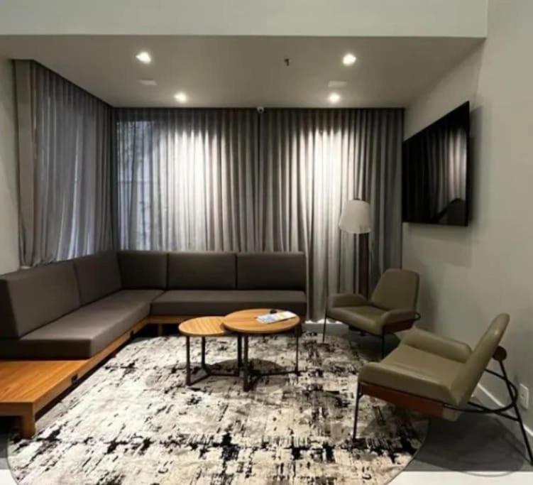 Itaim - Trans America Executive Faria Lima Apartment Sao Paulo