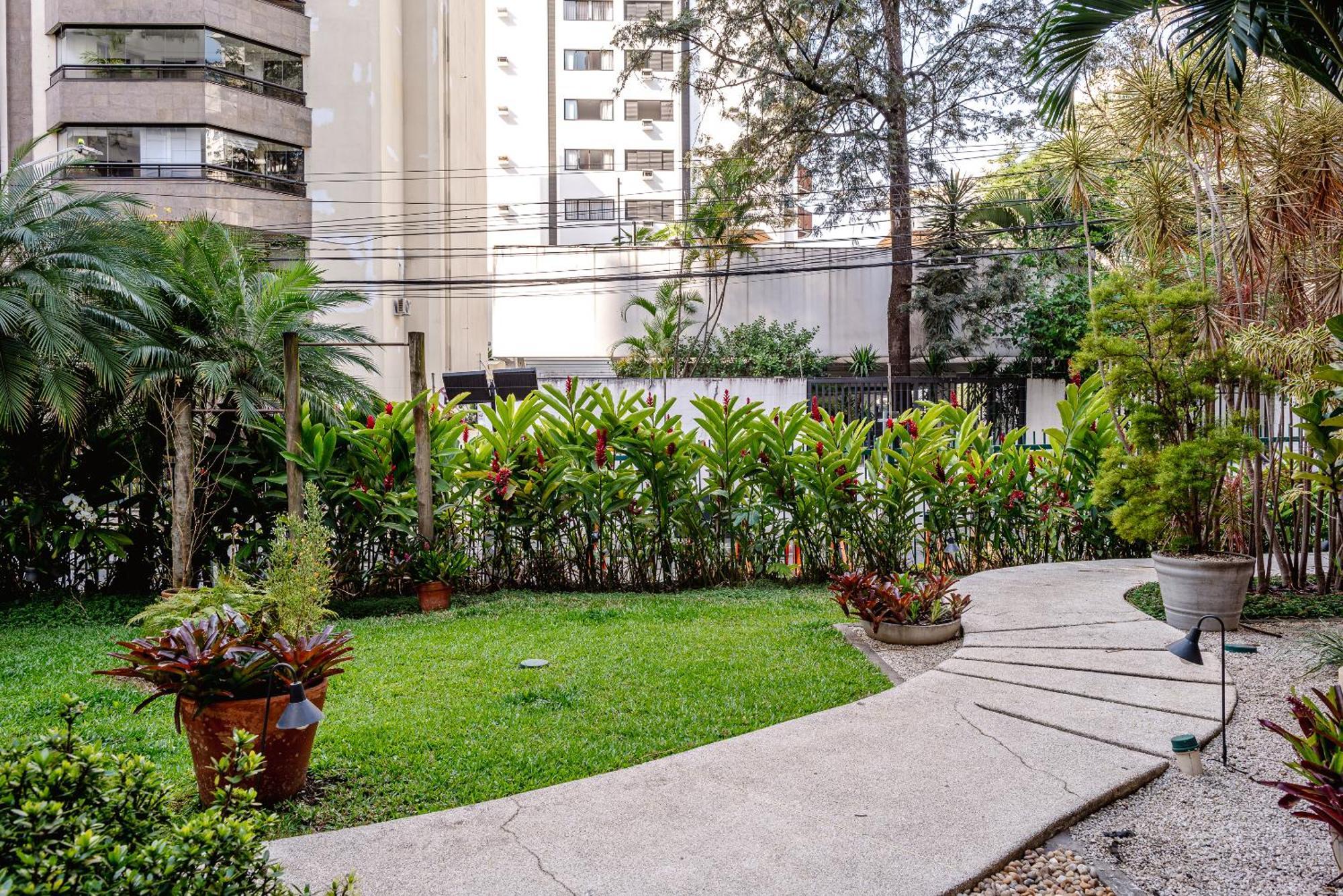 Apartment Piscina, Ac, Vaga No Itaim Bibi | Brazilian Corner Sao Paulo
