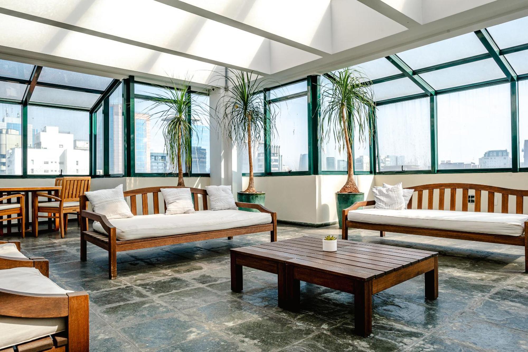 Piscina, Ac, Vaga No Itaim Bibi | Brazilian Corner Sao Paulo