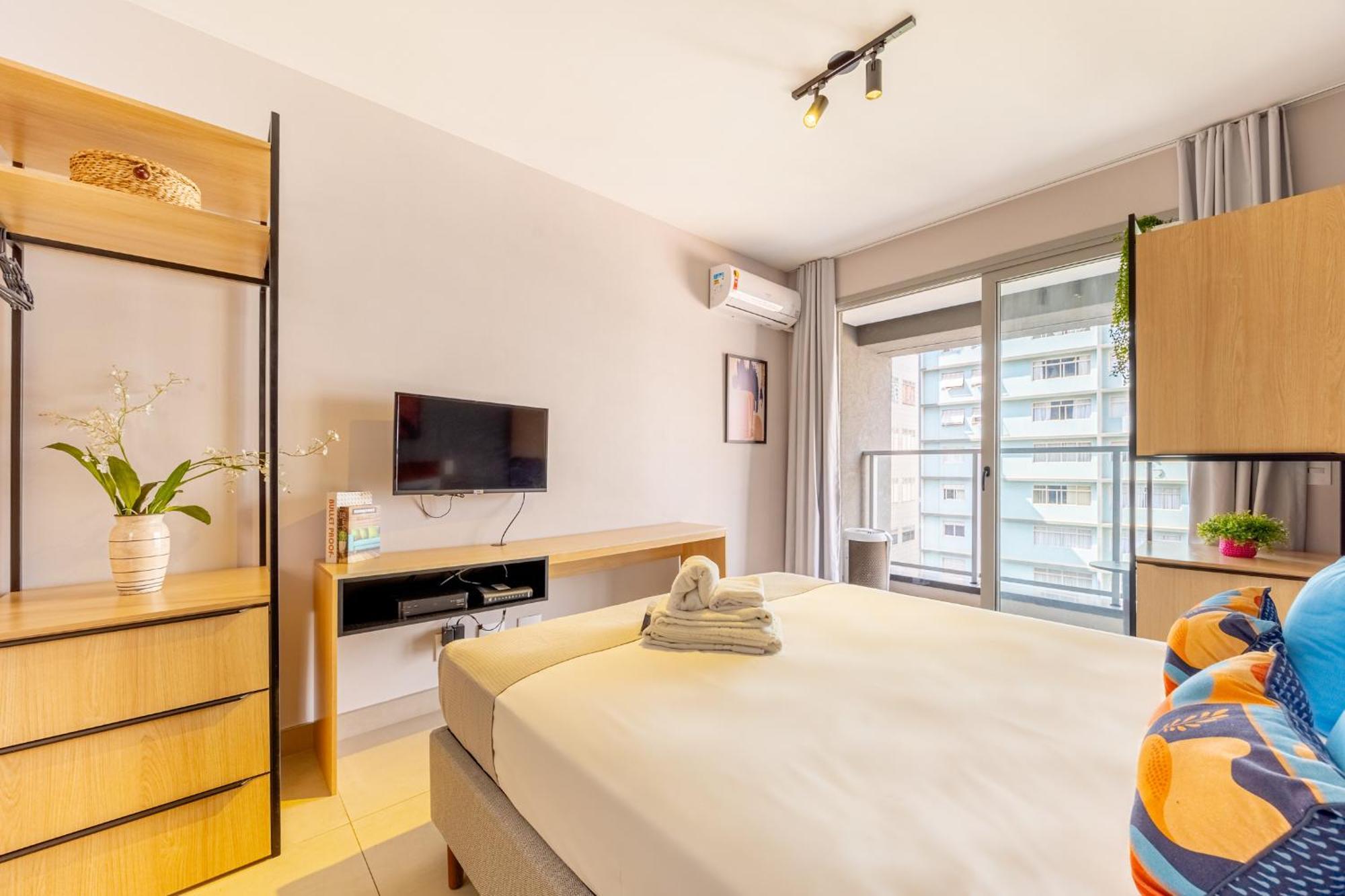 Easy Star - Belo Com Varanda Em Perdizes - Kw01i * Sao Paulo