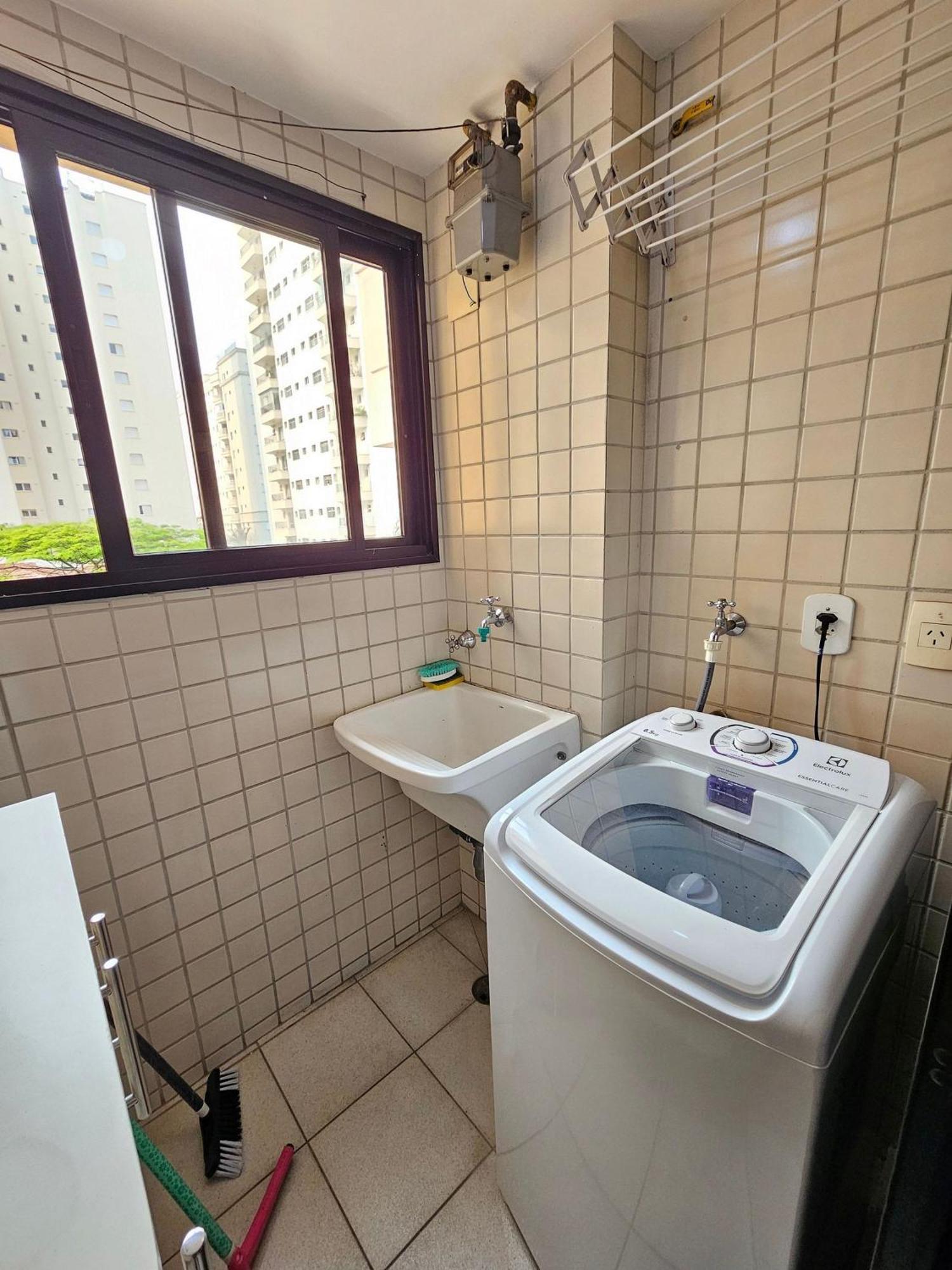 Apartamento Apart/hotel C/2 Quartos E Dois Banheiro Moema Sp São Paulo