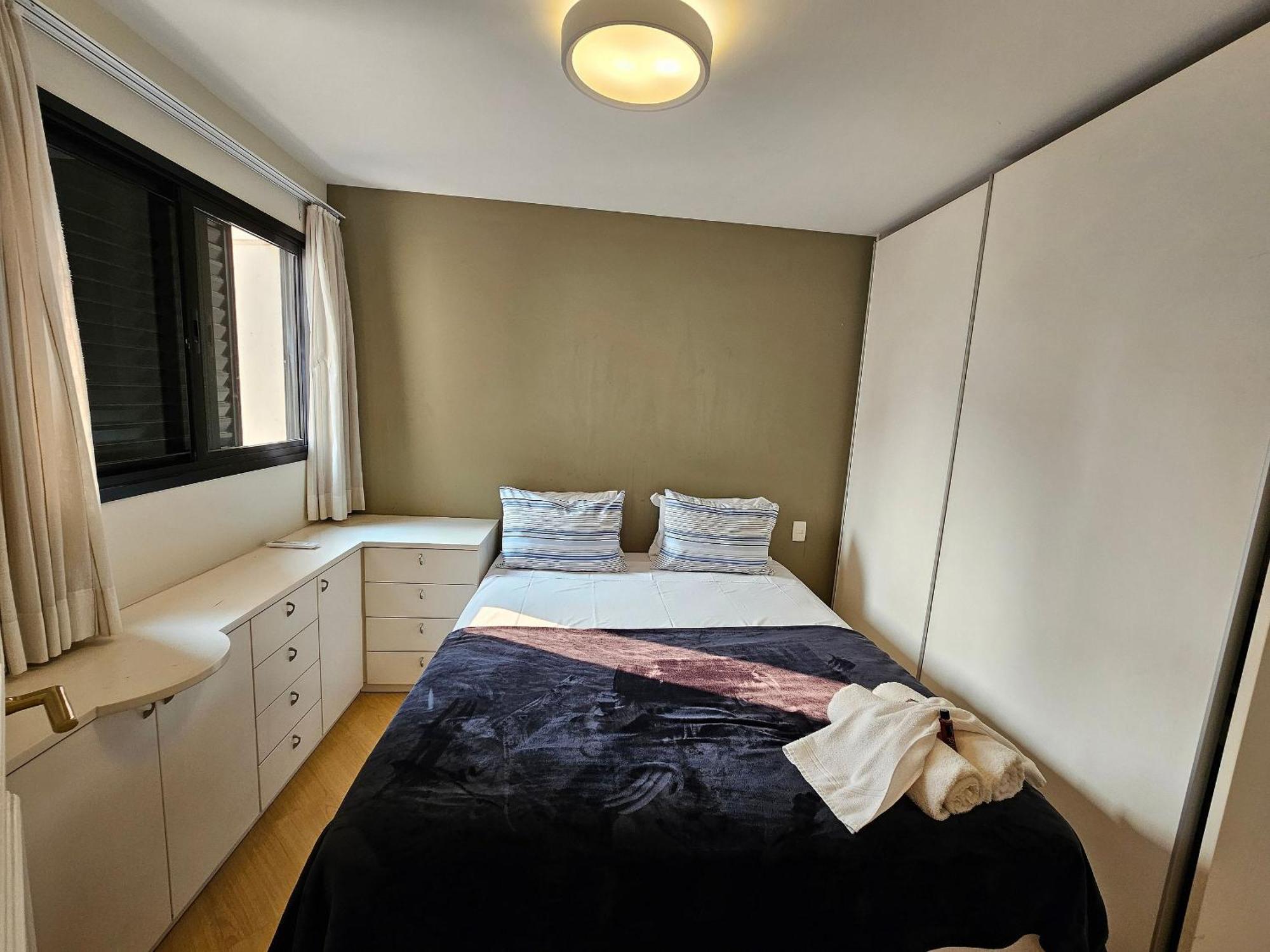 Apart/hotel C/2 Quartos E Dois Banheiro Moema Sp Apartamento São Paulo