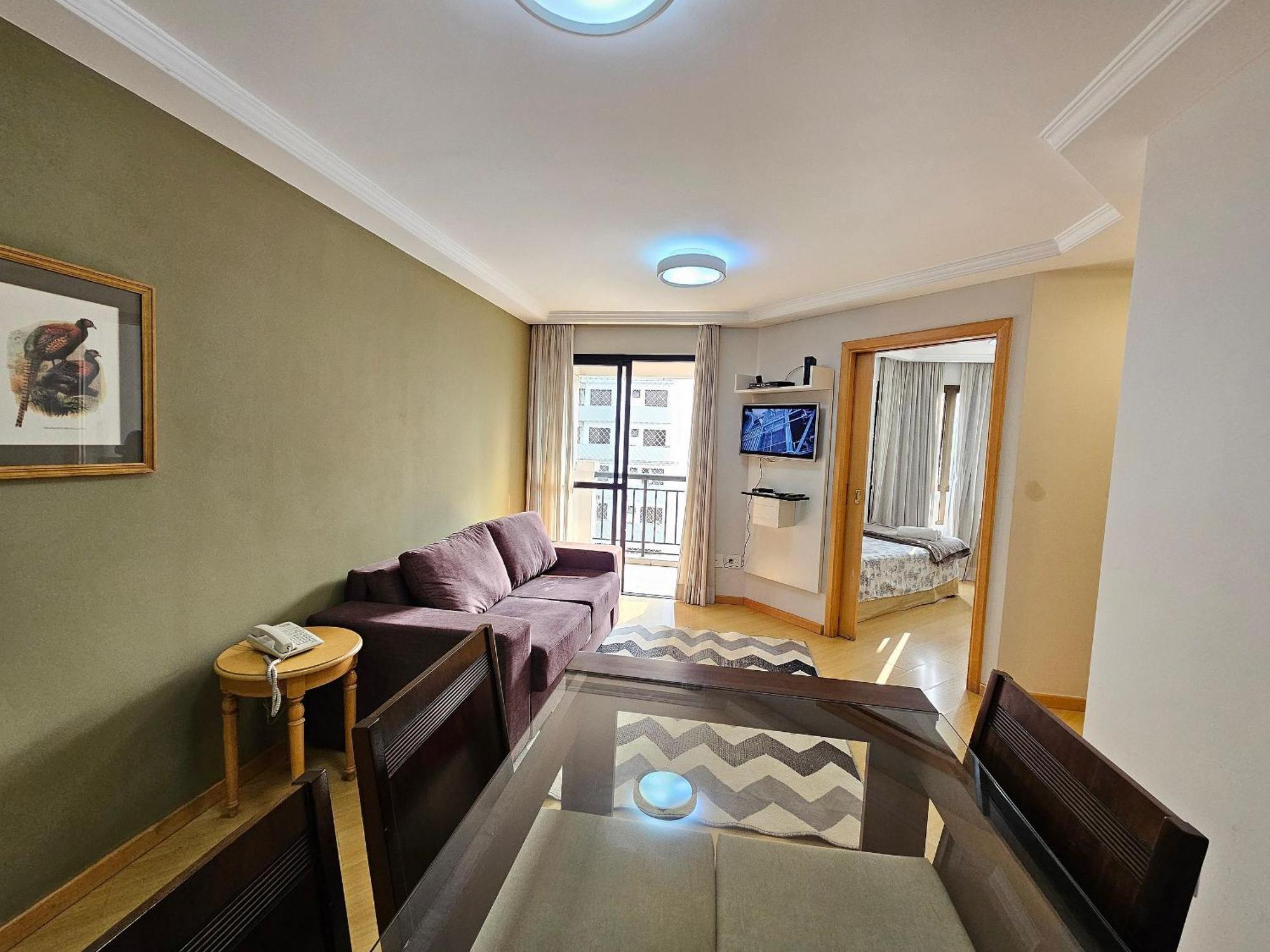 Apartamento Apart/hotel C/2 Quartos E Dois Banheiro Moema Sp *