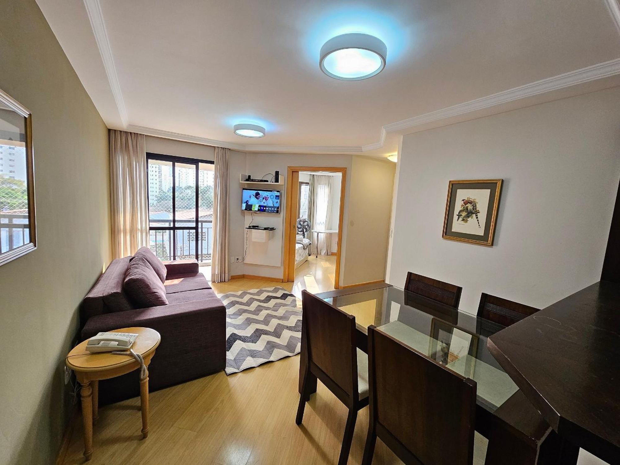 Apartamento Apart/hotel C/2 Quartos E Dois Banheiro Moema Sp