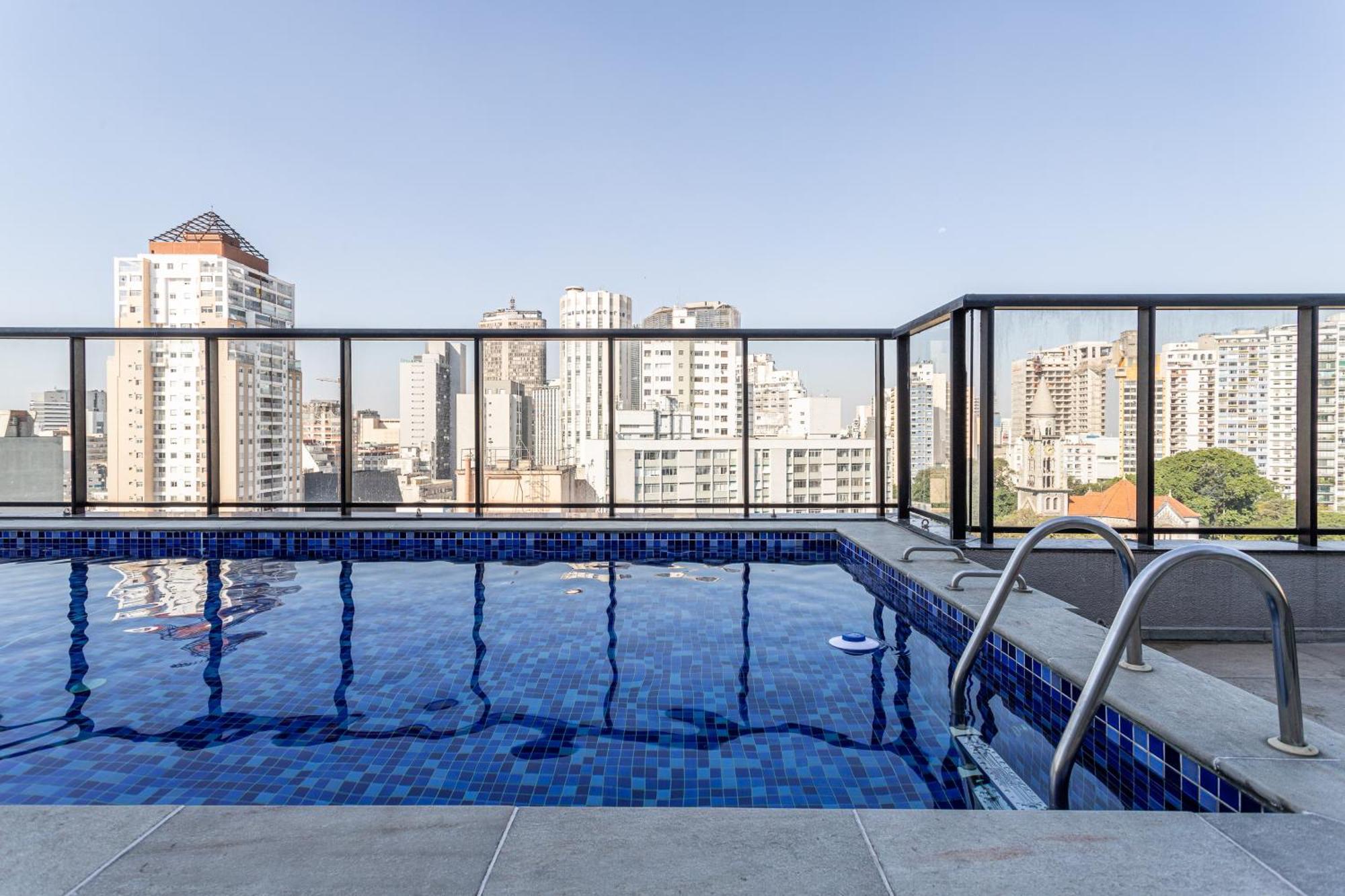 Holiday home Predio Completo Na Consolacao Com Piscina No Rooftop - Share Consolacao