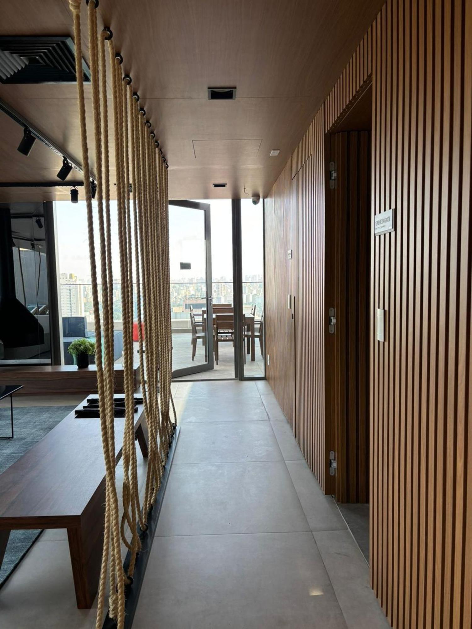 Studio Na Avenida 9 De Julho * São Paulo