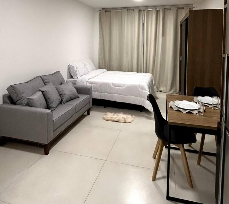 619 - Santana Apartment *