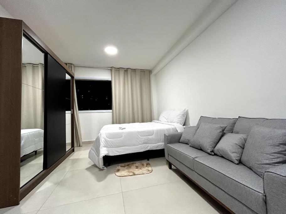 Studio Santana 15