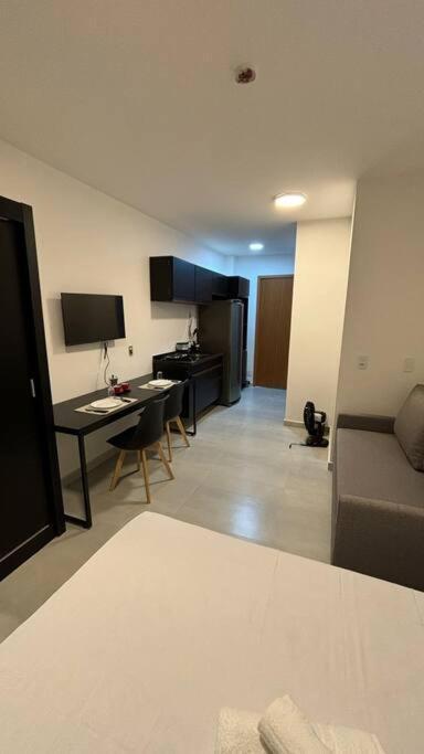 Novo 405 - Metro Santana - Sem Wi-fi Apartment *