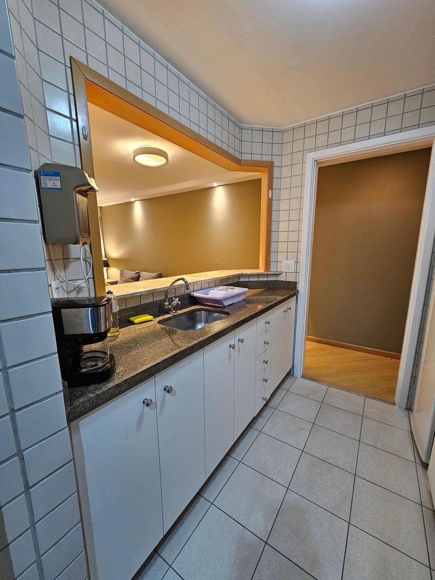 Apart/hotel C/2 Quartos E 2 Banheiros Moema Sp Apartamento