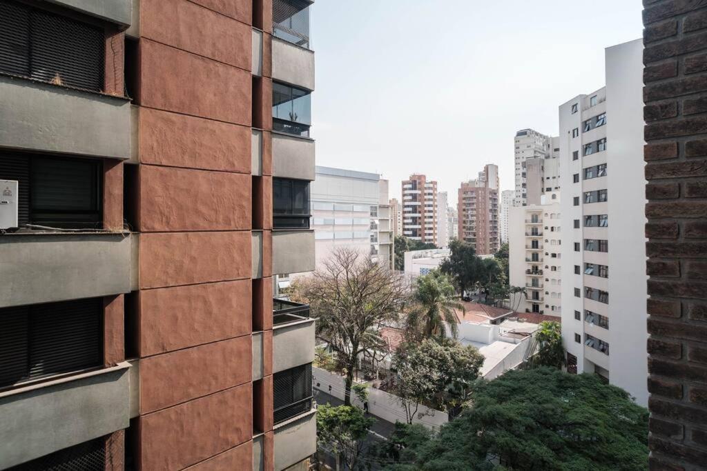 807 Id Jauaperi * Sao Paulo