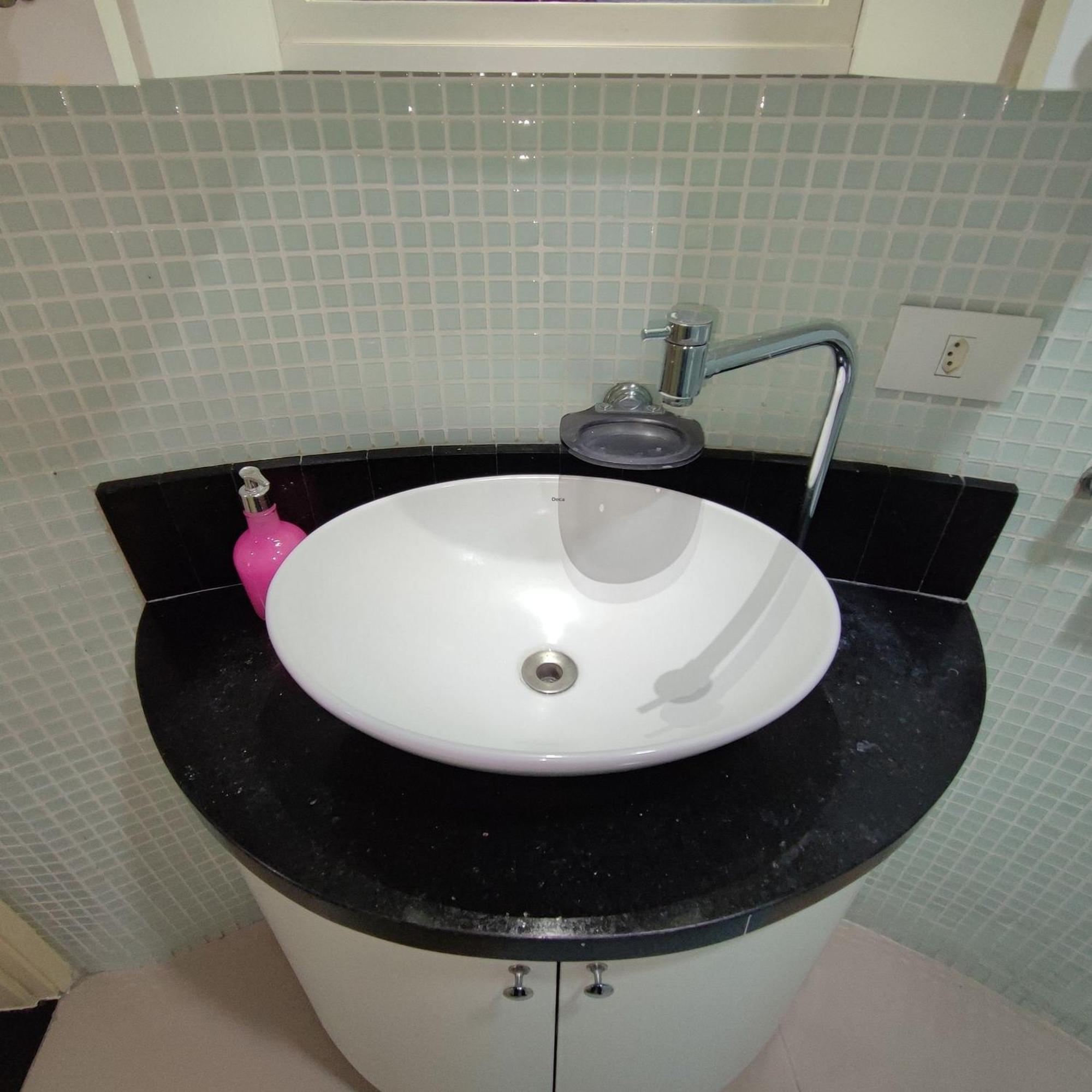 Apartamento Flat Docelar Garagem, Hakka, Feirinha E Hospitais *